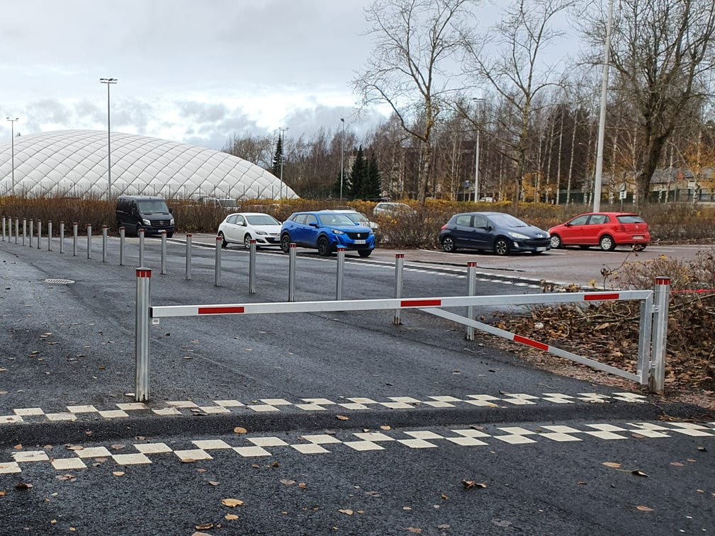 Kääntöpuomi alumiini