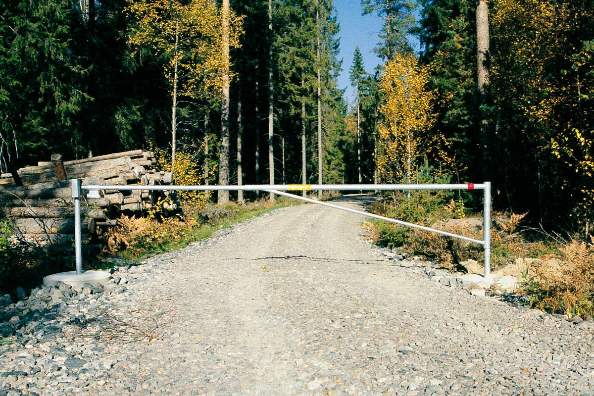 Kääntöpuomi teräs